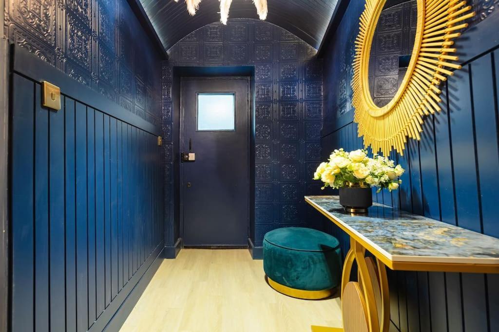 1Lsr - High-End Luxury 2 Bed Designer Apartment Londen Buitenkant foto