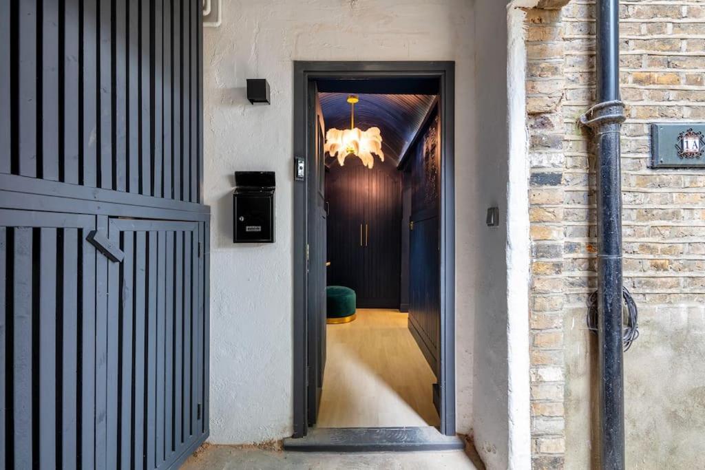 1Lsr - High-End Luxury 2 Bed Designer Apartment Londen Buitenkant foto