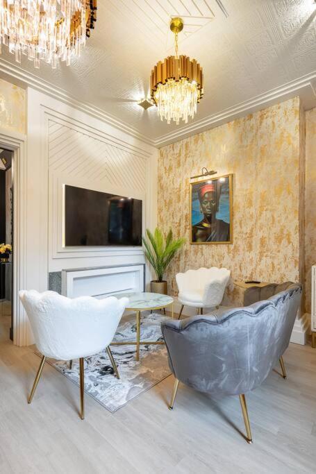 1Lsr - High-End Luxury 2 Bed Designer Apartment Londen Buitenkant foto